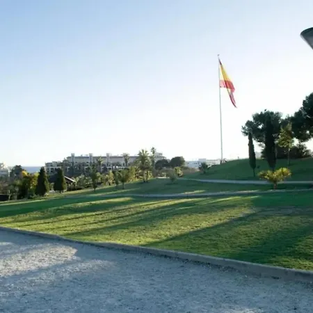 Benalbeach Costa * 贝纳尔马德纳